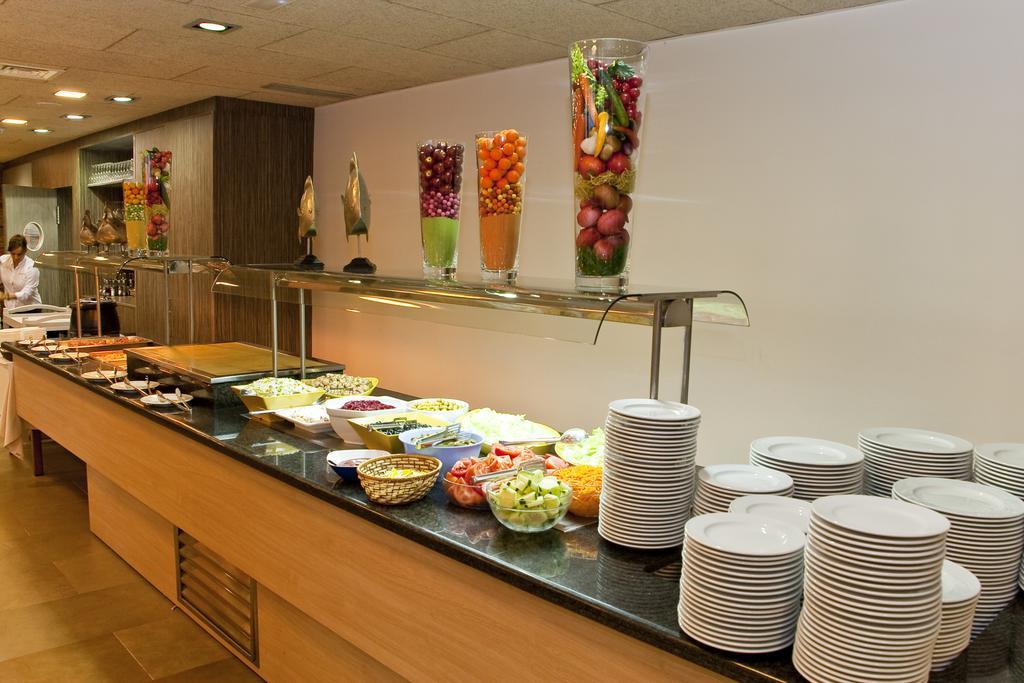 Nubahotel Веля Екстериор снимка