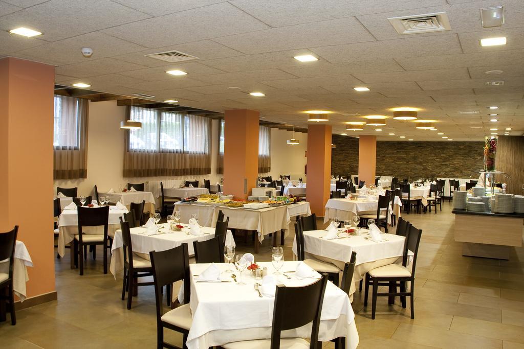 Nubahotel Веля Екстериор снимка